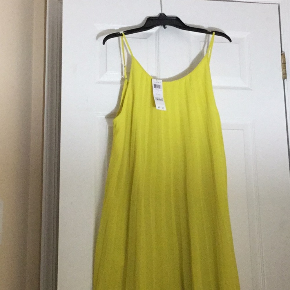 Yellow dress